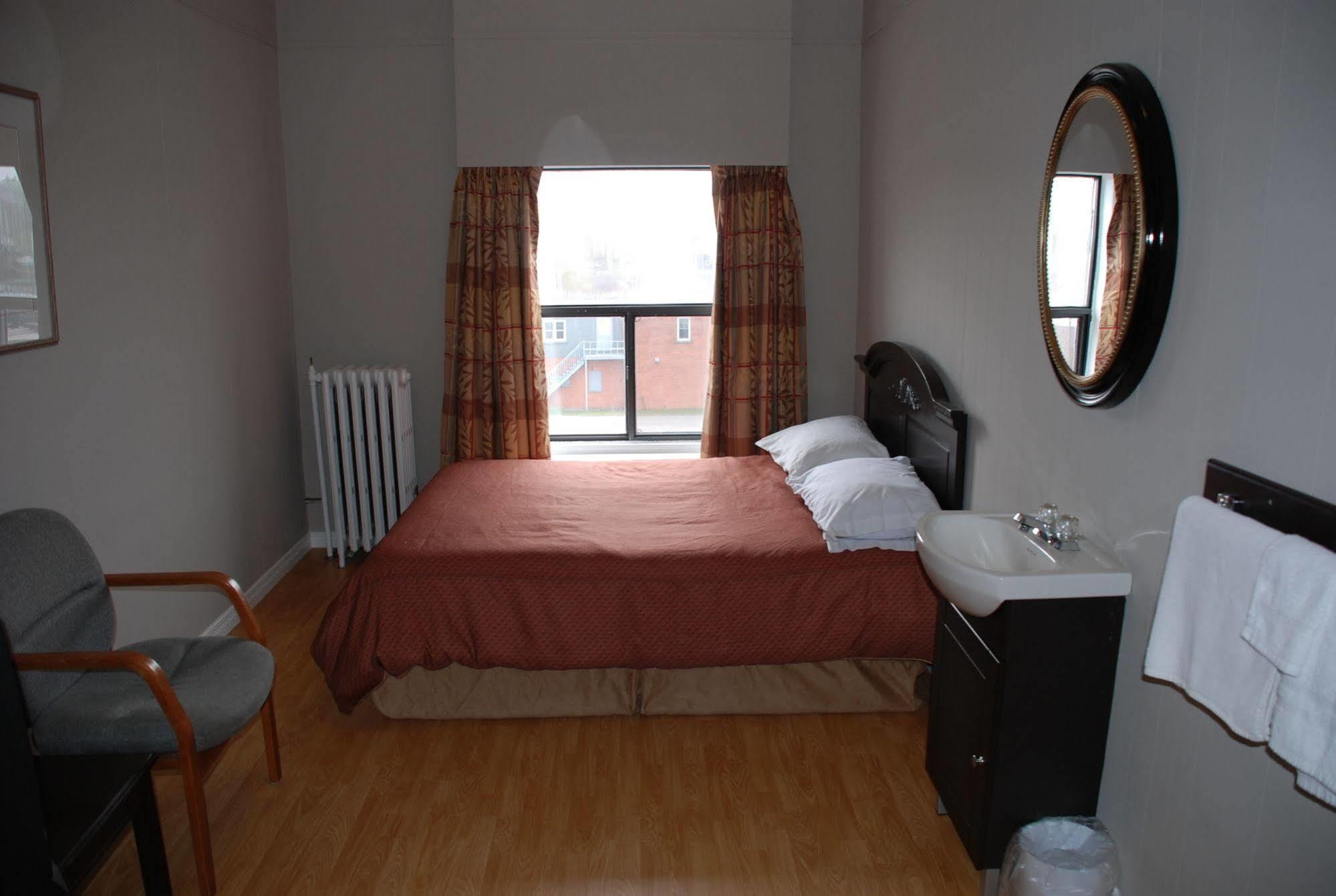 סאולט סאינטה מארי Algonquin Hotel מראה חיצוני תמונה
